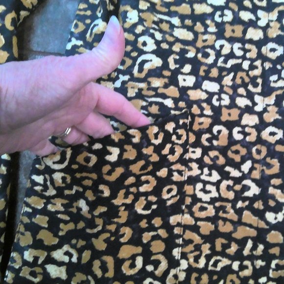 Leopard Chetah Print Hip Length Snap COTTON Jacket Who What Wear New with Tags - Picture 3 of 5